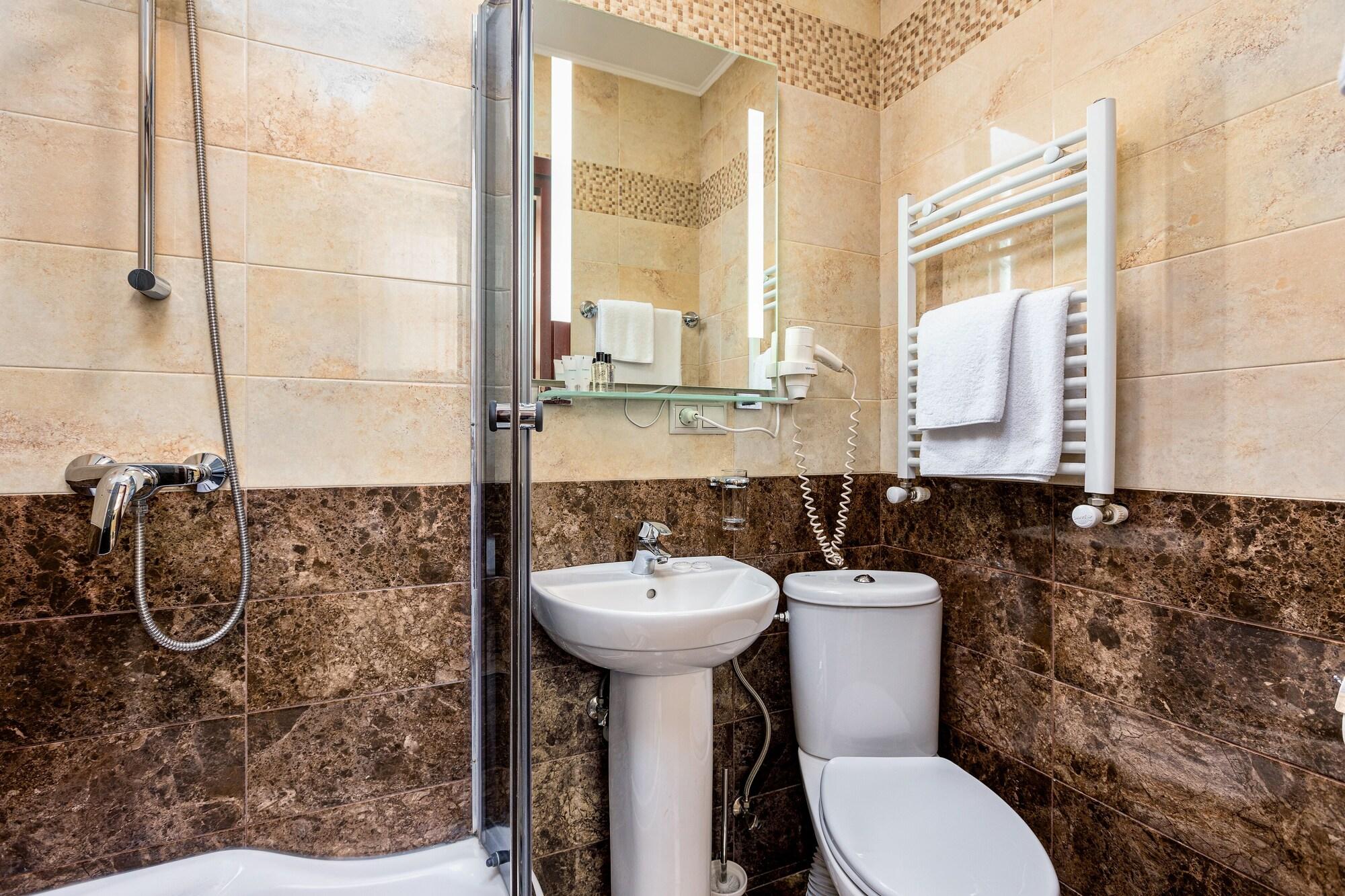 Sharden Hotel 4*