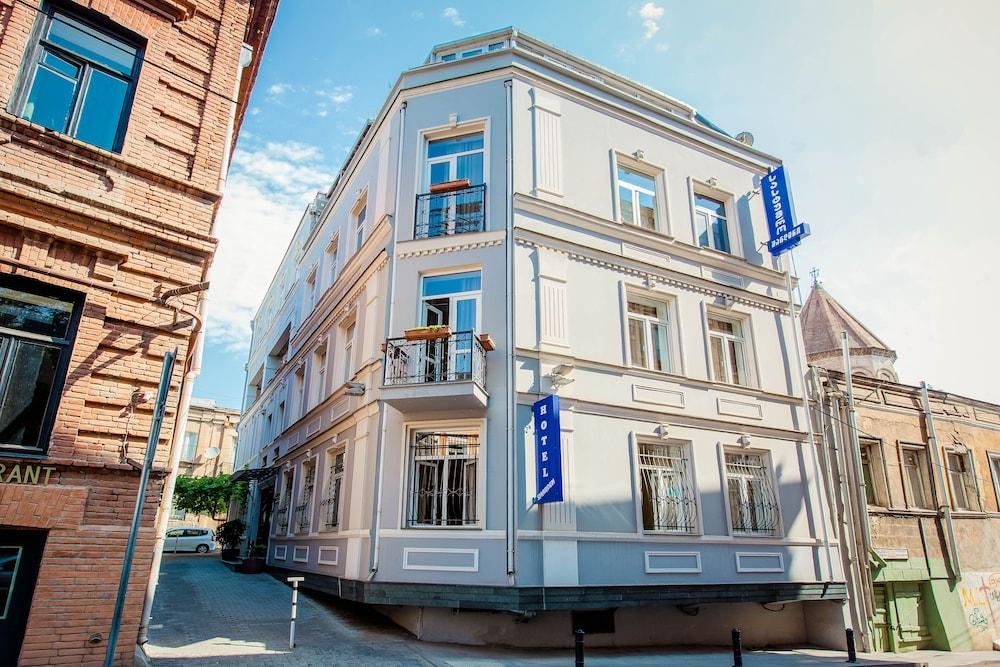 Sharden 4* Tbilisi